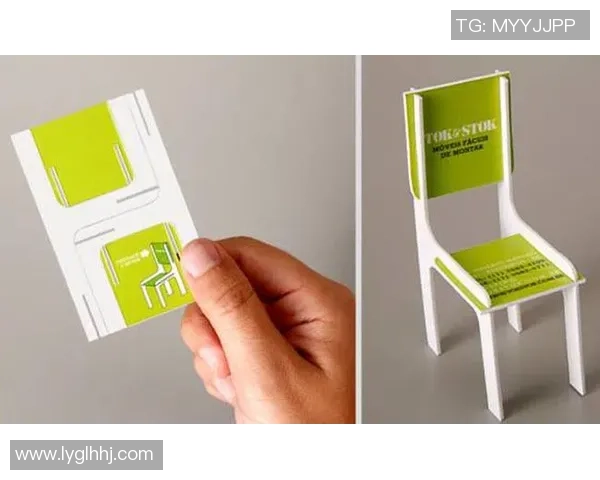 自制球星名片足球创意分享让孩子们在运动中学习与收集乐趣