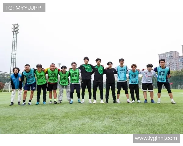 内向球星在绿茵场上的低调光辉与非凡魅力探索